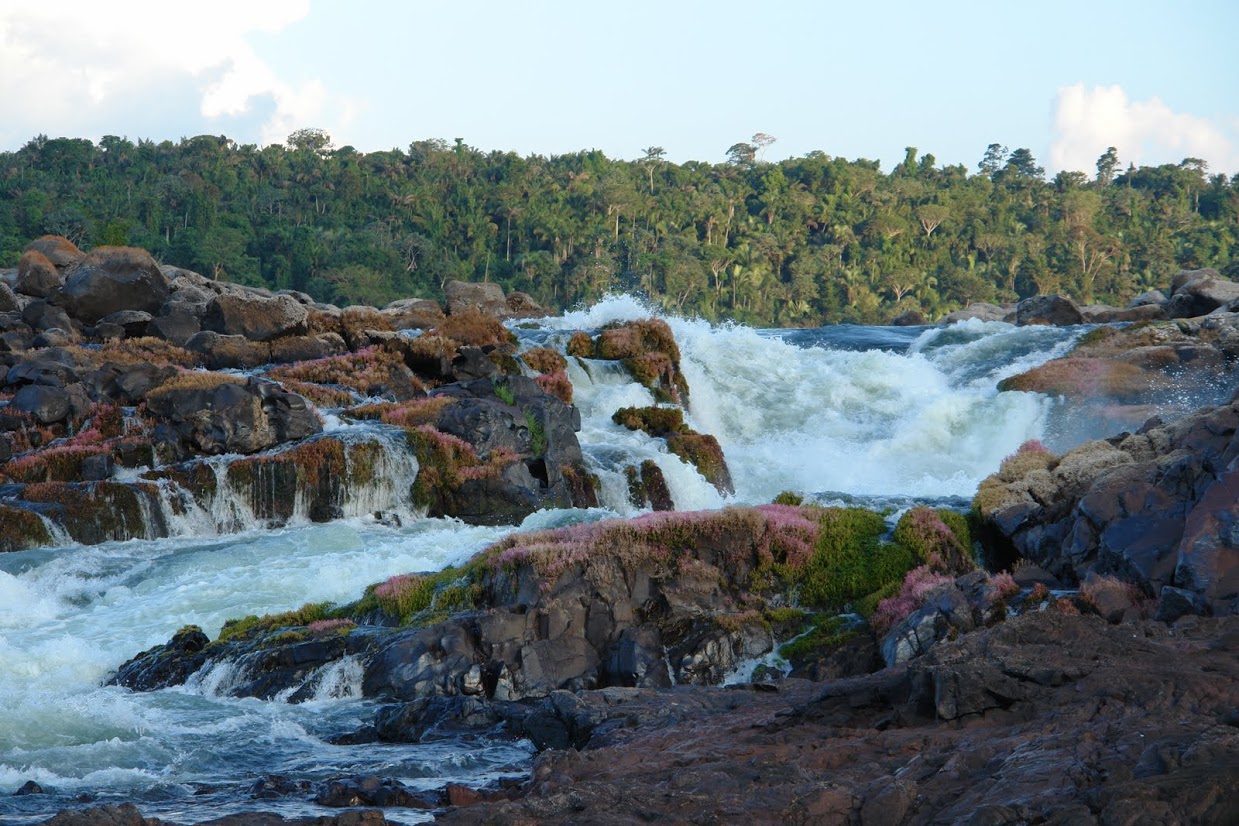 Cachoeira do Jericoá, na Volta Grande do Xingu, área afetada pela construção de Belo Monte. Foto: Verena Glass