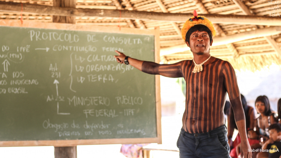 Povo Panará discute protocolo de consulta a respeito dos impactos da BR-163 (Foto: Divulgação/ISA)