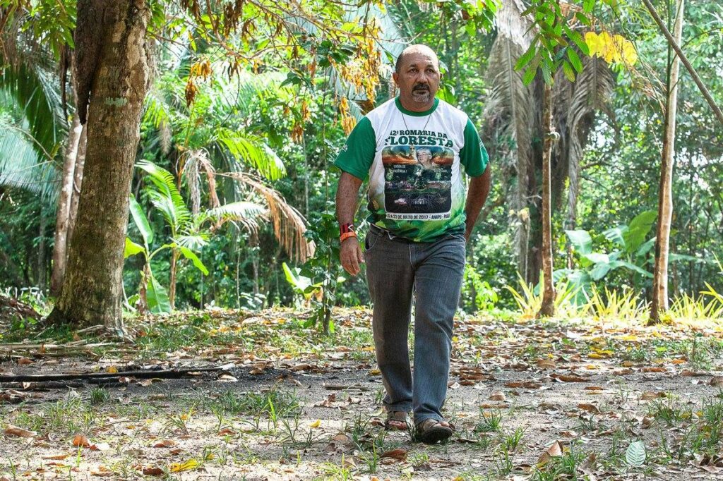 Padre Amaro também foi acusado de liderar uma “organização criminosa” por defender trabalhadores rurais sem-terra em Anapu, no Pará. O religioso ficou 92 dias na prisão (Foto: Lilo Clareto/Repórter Brasil)