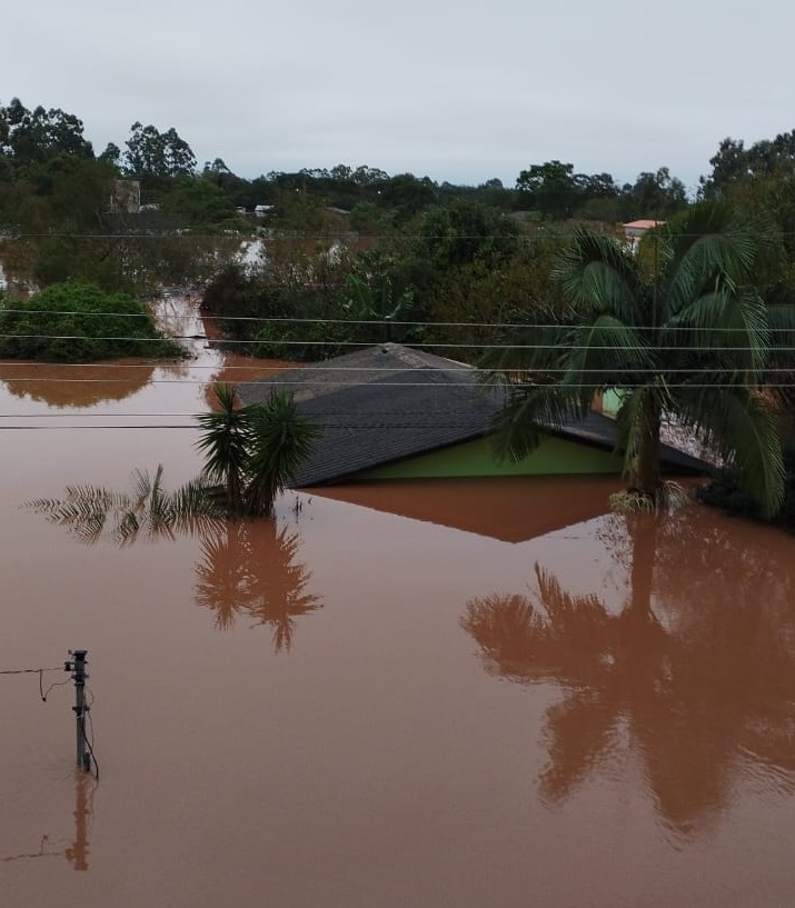 Instalações do Assentamento Integração Gaúcha, em Eldorado do Sul, estão debaixo d'água (Foto: MST-RS)