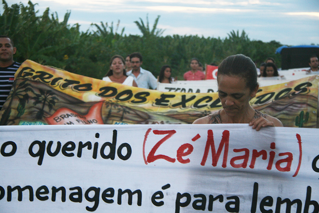 Lucinda Xavier, a Branquinha, é a esposa de Zé Maria do Tomé. Assassinato levou movimentos sociais a organizarem ato anual em homenagem à luta do ativista contra os malefícios dos agrotóxicos (Foto: Melquíades Júnior)