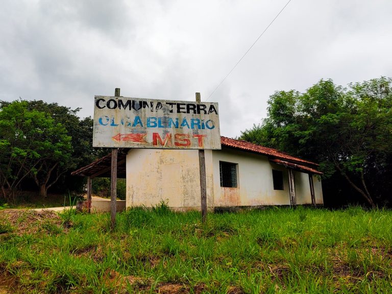 Regularizado pelo Incra em 2005, o assentamento Olga Benário tem cerca de 50 famílias, em lotes que variam entre 5 e 7 hectares. (Foto: MST/Divulgação)