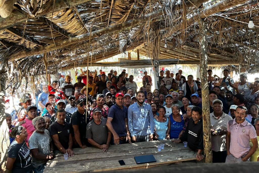 Algumas famílias da comunidade Sapucaia dizem estar no local há décadas e prometem resistir à reintegração (Foto: Virgilina Silva/Arquivo pessoal)
