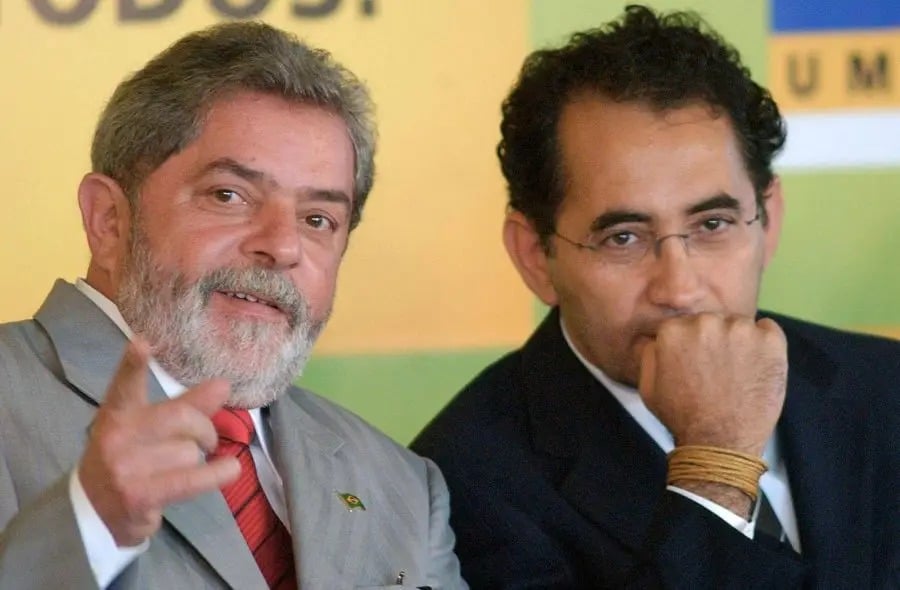 O presidente Lula com João Paulo Cunha, ex-presidente da Câmara dos Deputados entre 2003 e 2005 (Foto: Divulgação/Presidência da República)