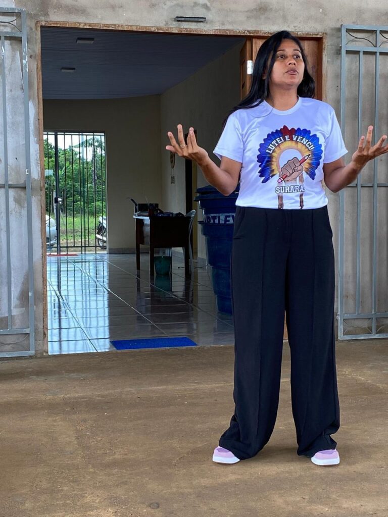 Professora que denunciou contaminação de alunos por agrotóxicos em escola em Belterra (PA) é transferida de unidade (Foto: Arquivo Pessoal)