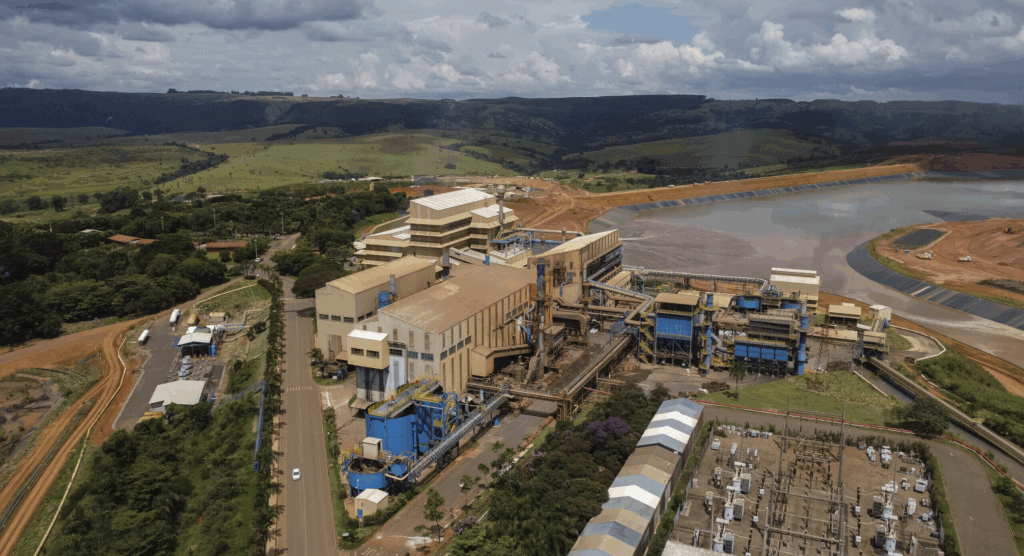 Controlada por empresas do Grupo  Moreira Salles, a CBMM é responsável por 90% da produção global de produtos industrializados do nióbio (Foto: Divulgação/CBMM)