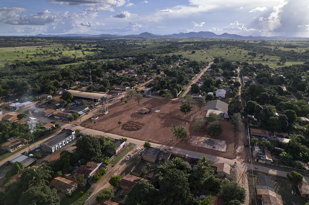 Eldorado do Carajás, Pará, Brasil 09-04-2026 Vista aérea da vila no Assentamento 17 de Abril, localizado em Eldorado do Carajás (PA), que é um símbolo histórico do MST, criado após o massacre de 1996 na Fazenda Macaxeira. Série de reportagens sobre os 30 anos do "Massacre de Eldorado do Carajás". Fotos: Fernando Martinho.